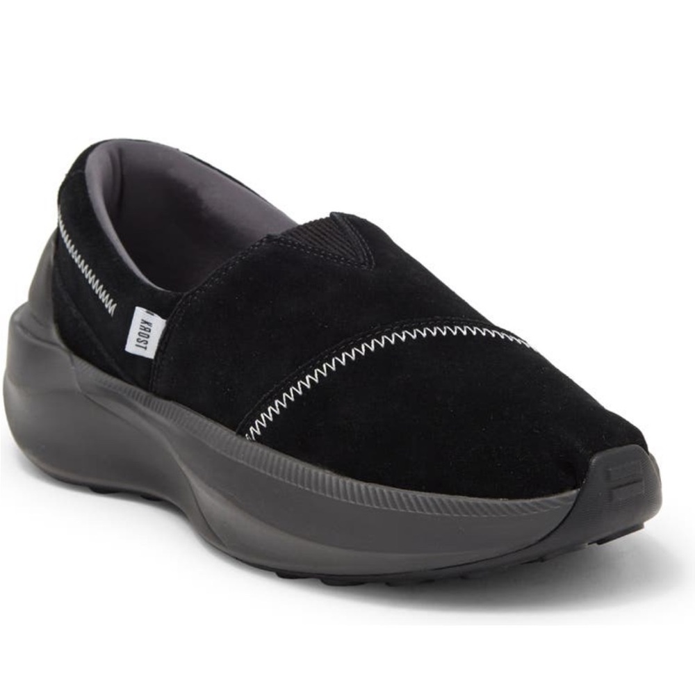 TOMS men’s suede slip-on sneakers